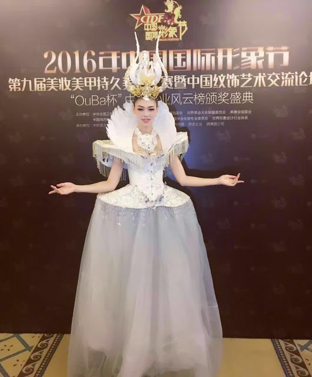 南京学化妆可以到影楼上班吗1江宁哪里有影楼