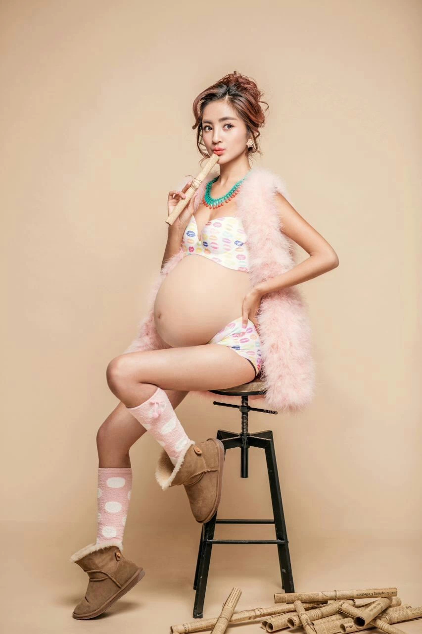 世界上最大肚子孕妇照_肚子大25周拍孕妇照_孕妇照肚子五个月_性感孕妇照 