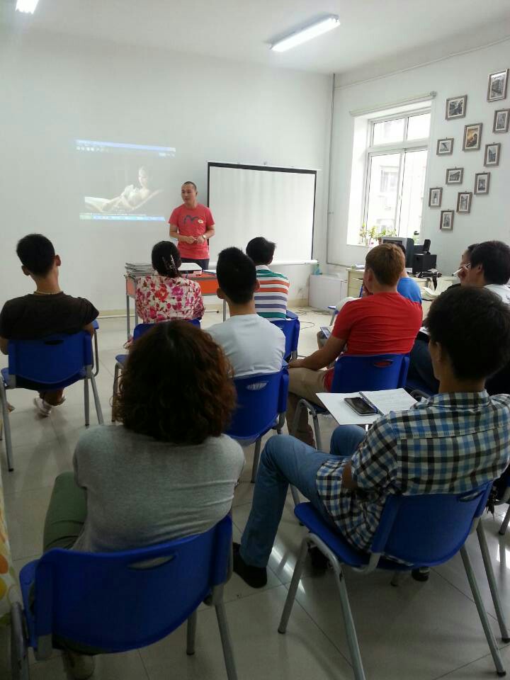 天津摄影化妆培训 天津摄影化妆学校 天津学摄