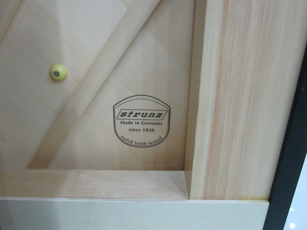 布什戈尔茨钢琴亲民价格好品质选钢琴包头市悦