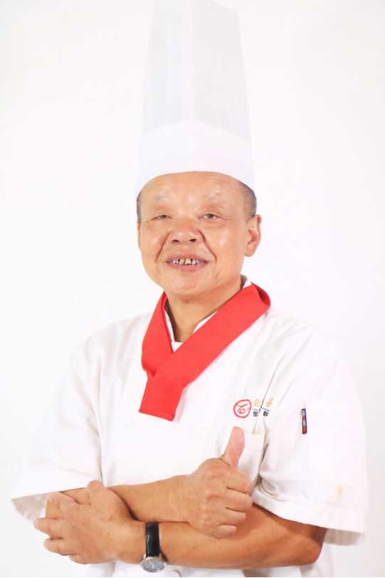 这次到成都北方钓鱼台烹饪学校 锁定的男主角是:国宝级川菜大师傅祖