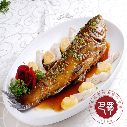 重庆厨师培训学校哪家好?重庆正宗川菜培训学