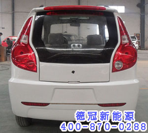 新型环保电动汽车 低速安全老年代步车 德冠新能源高清图片
