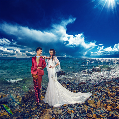 新疆乌鲁木齐最独特的婚纱摄影|最美新娘|迪奥