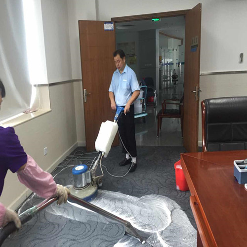 松岗江边社区居委会服务好的小区保洁,物业保