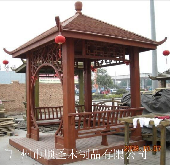 珠海木亭定做厂家。广州顺圣木制品有限公司,专业承接木凉亭,木屋,花架,户外地板,木桥,木栏杆,木平台等防腐木工程制作安装.承接地区:广州,湛江,中山,珠海,东莞,佛山,深圳,惠州,汕头,江门,肇庆,清远,英德,从化,增城,番禺,花都,阳江,韶关的木屋,木凉亭,花架,户外地板,木桥,木栏杆,木平台等防腐木工程。欢迎咨询:13580404574 木材一般选用经过防腐处理的樟子松,经过标准的防腐处理后安装在预定区域,然后涂刷上户外木材专用耐候木油以达到更好的防腐目的。 目前比较常见的凉亭就是防腐木凉亭。防腐木凉