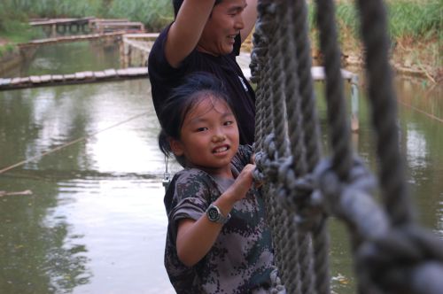 青少年夏令营主要内容?暑假想还孩子参加