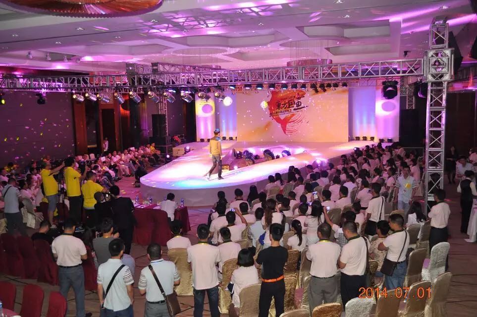 灯光租赁\/活动会场专题拍摄设备齐全广州公司