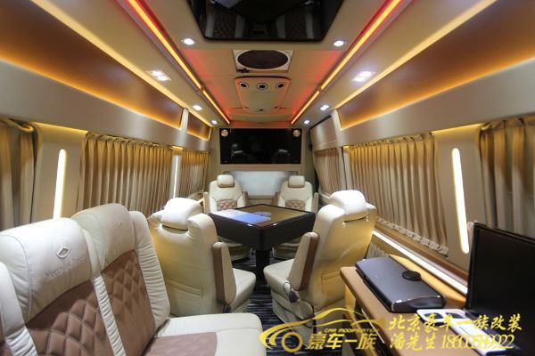 整整大出 一 比亚迪m6 比亚迪m6全系装备电动天窗,7高清图片