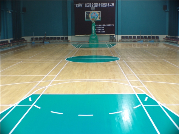 篮球馆运动木地板 一个标准场地需要多少钱 - 