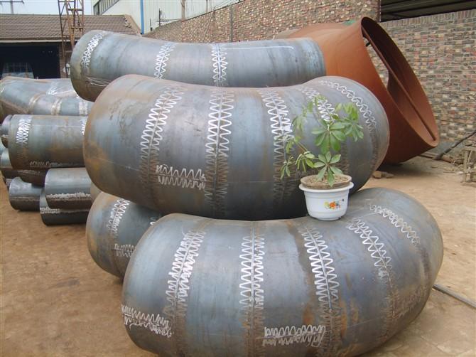 虾米腰对焊弯头