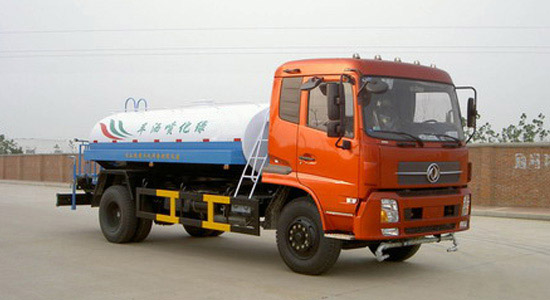 园林绿化洒水车气门座圈正确的镶配方法 - 交通