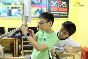 上海机器人教育培训机构哪家好?