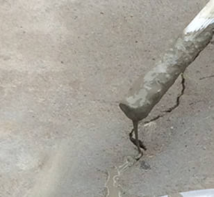 新修道路裂缝修补就要去嘉途路桥!