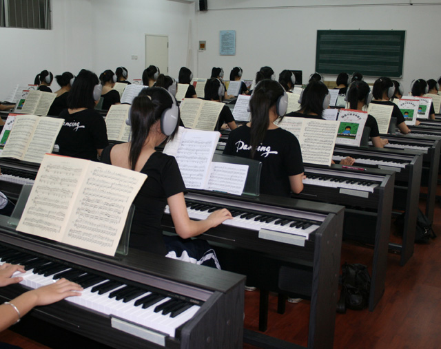 初中毕业想学幼师专业不知道到哪里学好