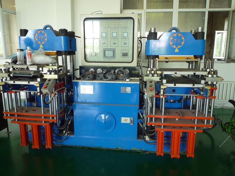 专业回收深圳,东莞二手化工设备,二手橡胶设备回收经营部