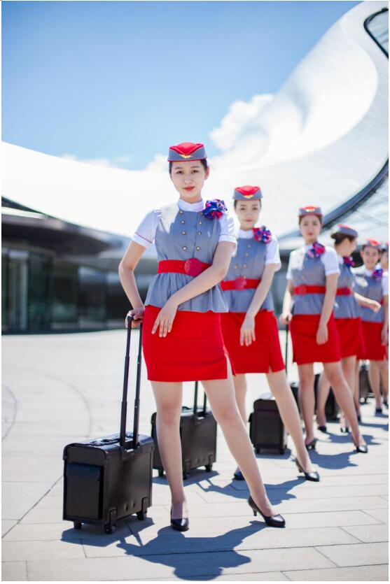 黑龙江哈尔滨哪些空姐学校比较好?空姐培训要多少钱?