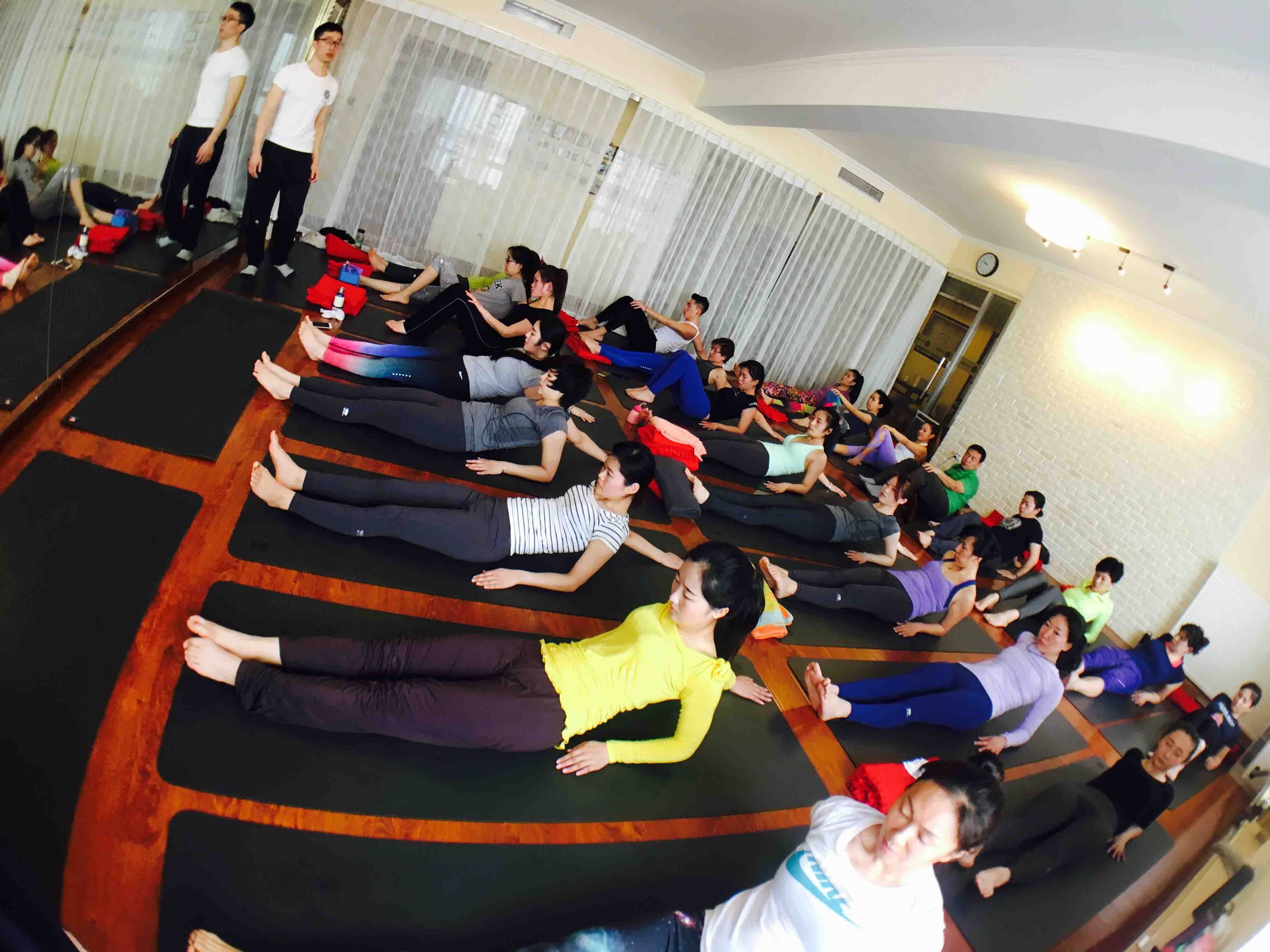 北京比较受欢迎的零基础瑜伽培训学校都有哪些