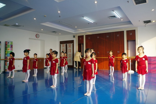 天津幼儿舞蹈培训班，多方面发展孩子兴趣 - 播视网