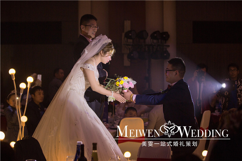 南京 鼓楼地区 婚庆跟拍哪家如何选择跟拍摄影师南京美雯婚庆