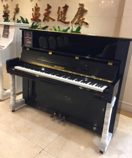 请问三万左右买一台诺英德曼钢琴怎么样?
