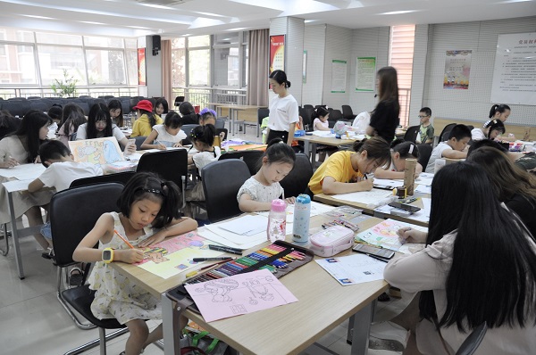 南京阅城国际花园少儿书画培训中心 自主研发课程