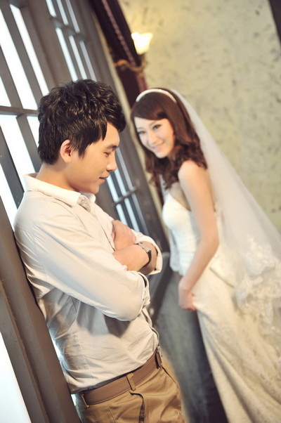 新新娘婚纱摄影风格_婚纱摄影影楼 最新婚纱照片风格欣赏 韩式结婚照 婚纱摄影哪家好