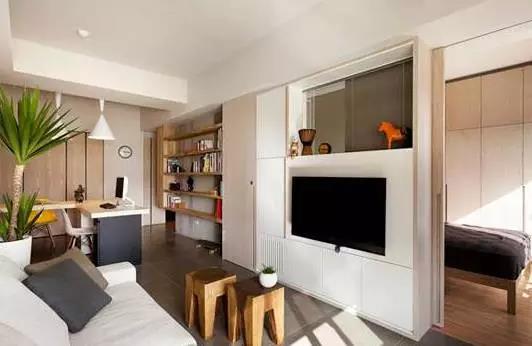 2026小户型装修必看！不打墙不吊顶，5个“无痛显大”绝招，每1㎡都花在刀刃上