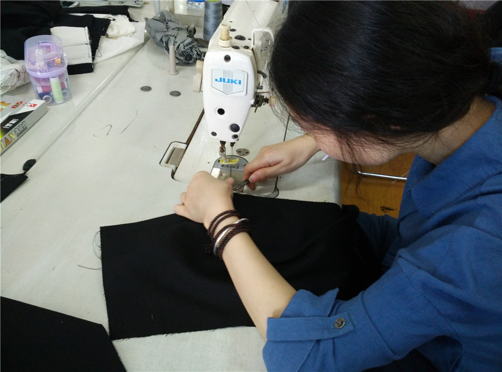 上海服装设计师培训、服装剪裁培训、服装打板