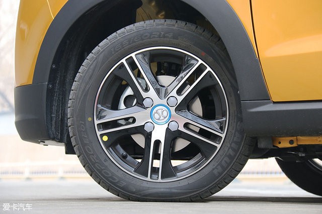 物美价廉 试驾北汽新能源ec180