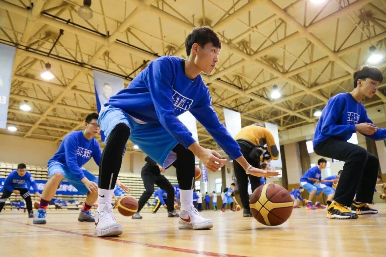 武汉篮球暑假班招生热线