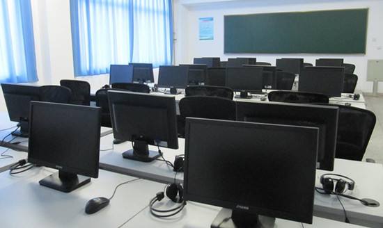初中毕业学计算机网络技术选择哪个学校?