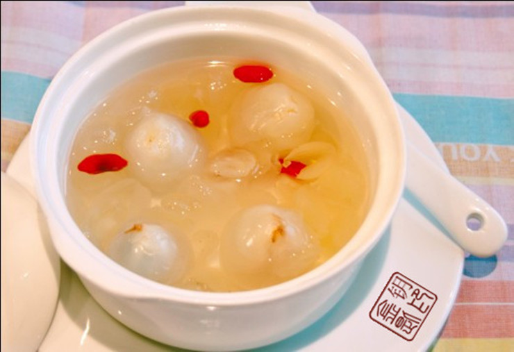 哪里有广式糖水学?惠州金钥匙餐饮培训学校欢