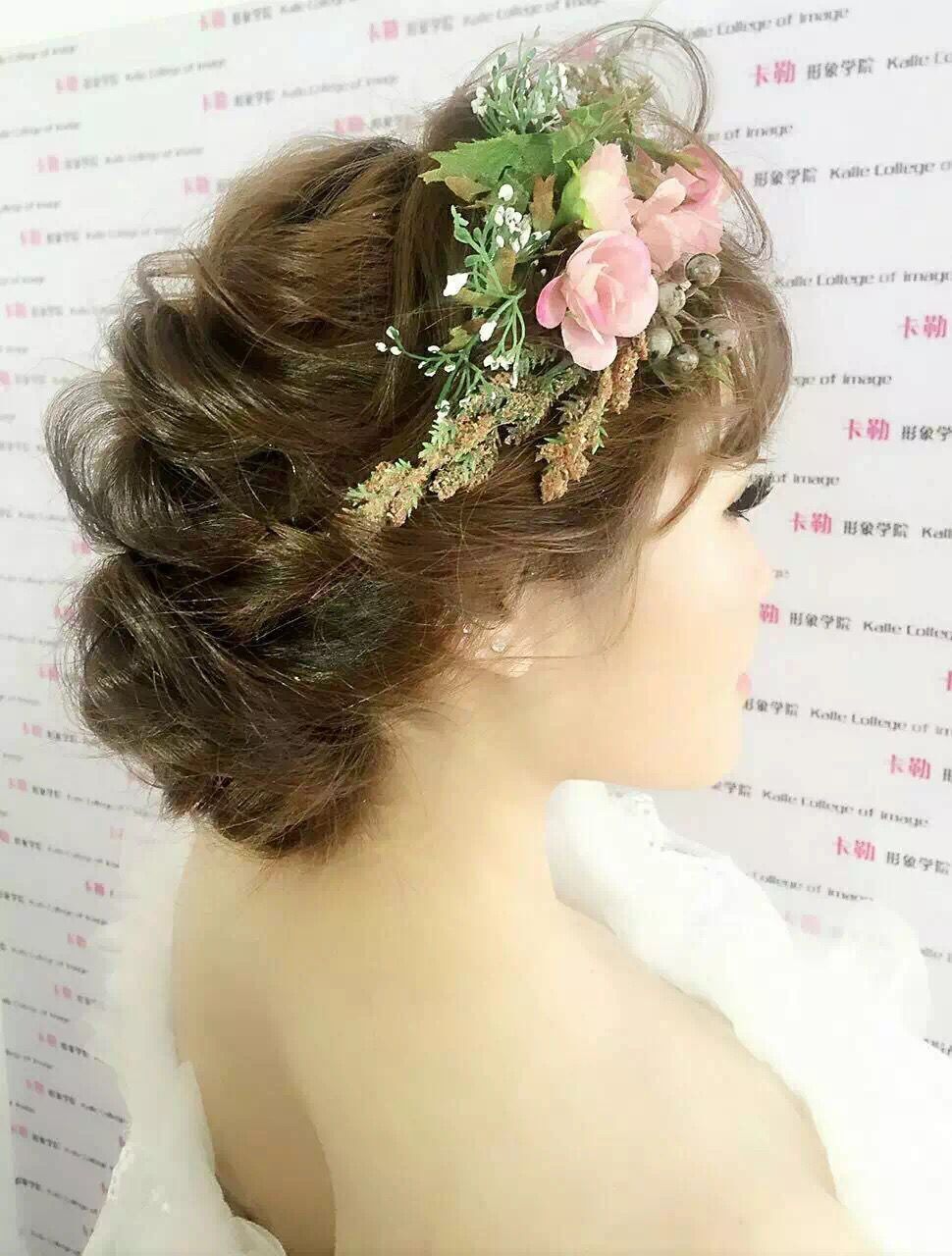 影楼化妆师学习去哪里