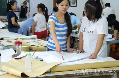 服装设计学校排名 杭州服装设计培训哪家好