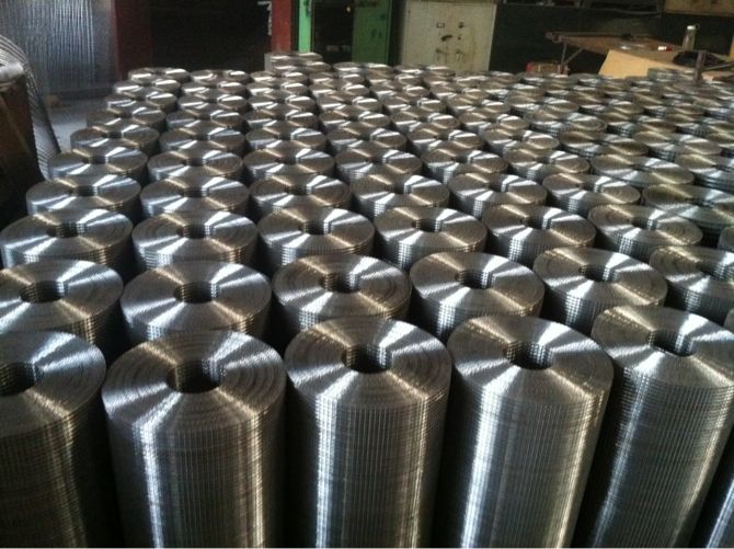 供广东深圳电焊装钸网 铁丝网