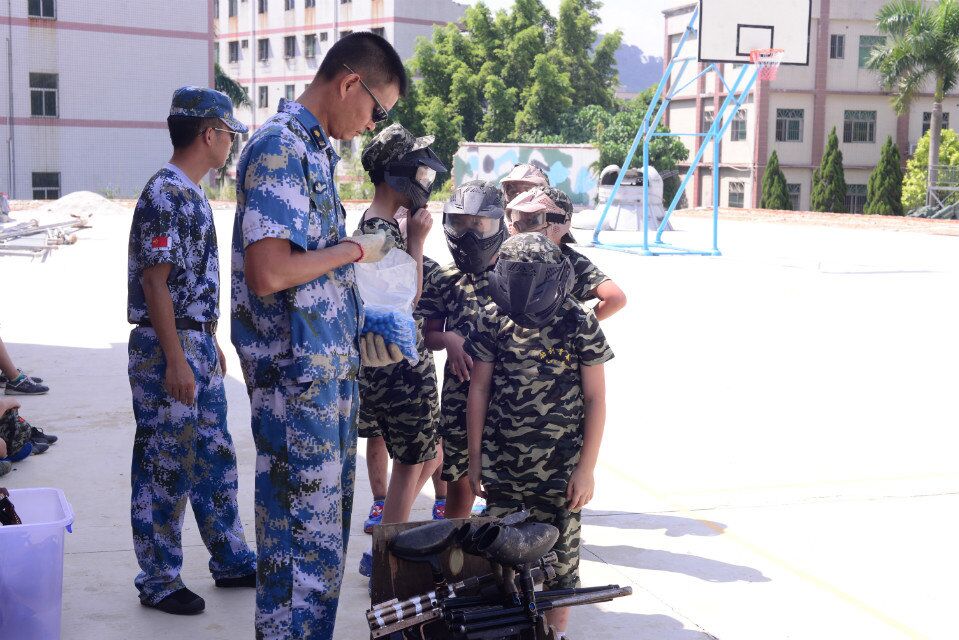 惠州暑假军训夏令营 惠州励志成长夏令营 惠州