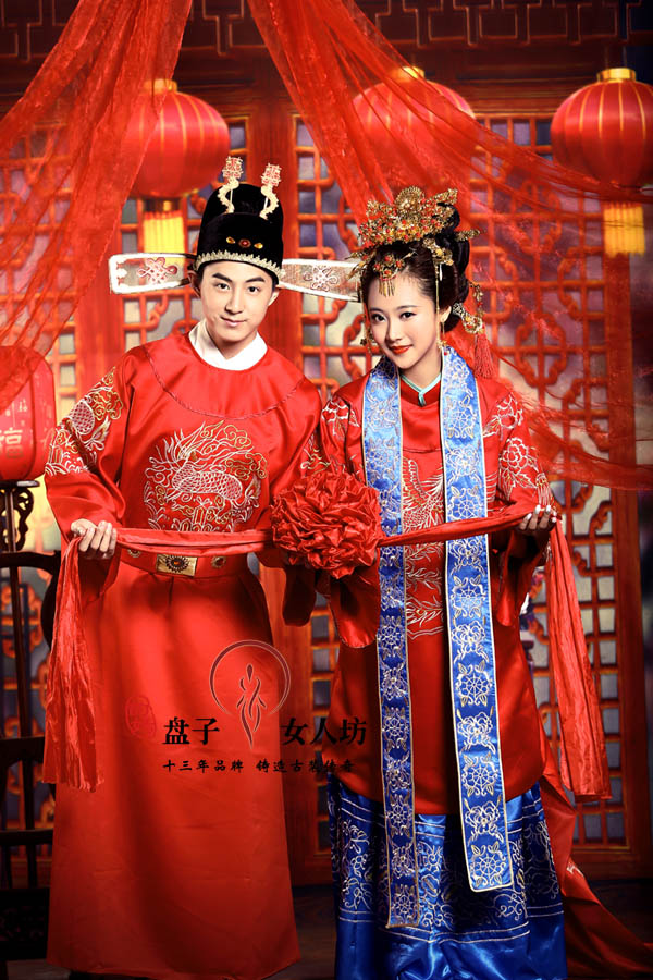 盘子女人坊拍古装(古装婚纱照)便是个不错的选择图片