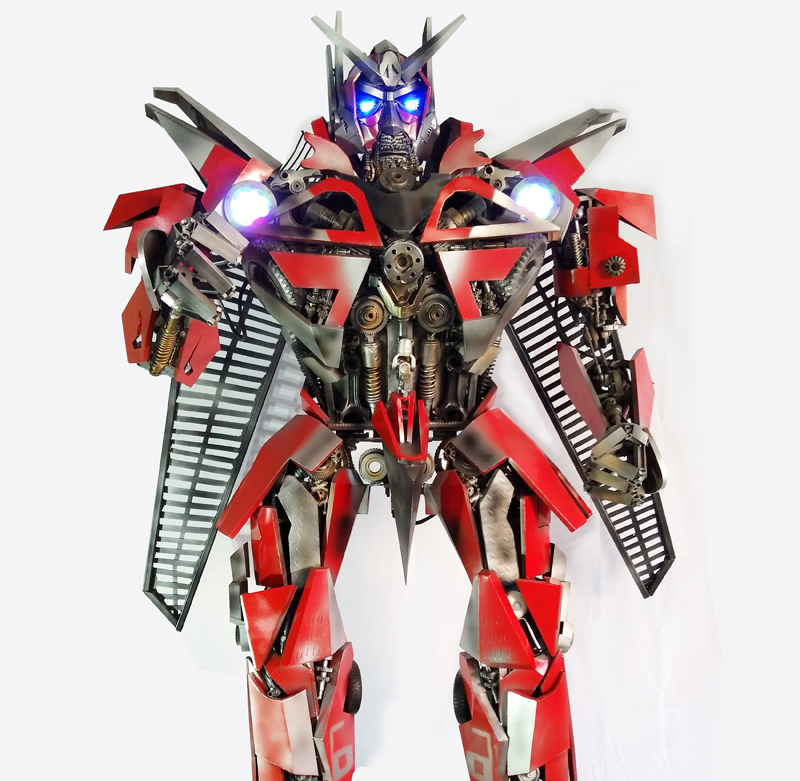变形金刚模型出租,废旧汽车零部件造的效果逼