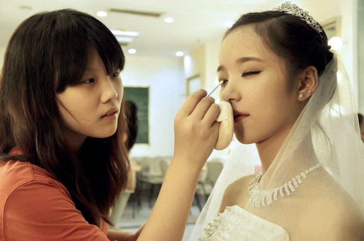学习化妆要花多少钱,在湛江哪里学习好? - 护理