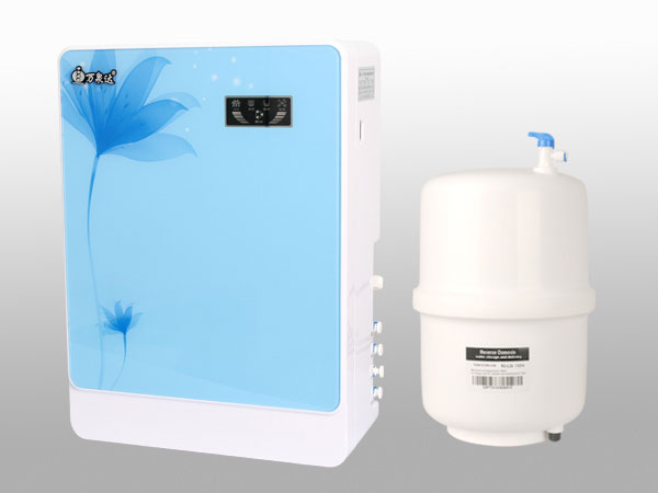 什么牌子的净水机可以制出弱碱性水-弱碱性水