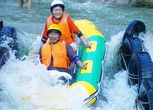 咸宁金桂湖户外拓展策划公司,探硕带你清凉一