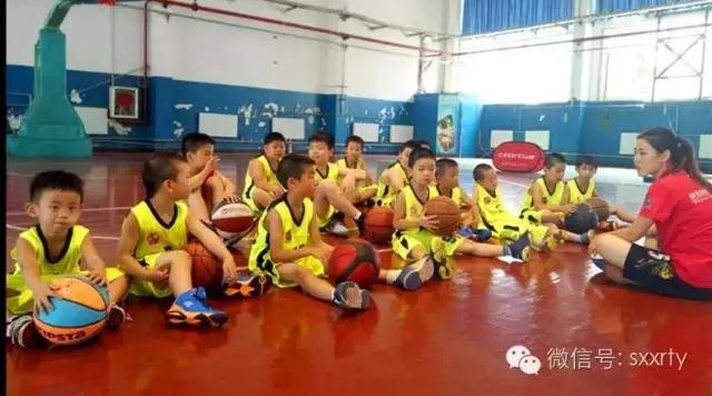 西安西郊暑假篮球培训哪能学,高考体育培训比