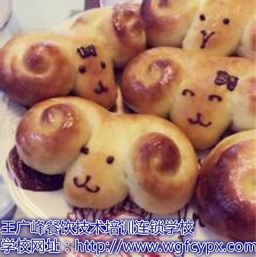 蛋糕羊技术,蛋糕羊制作方法,专业糕点培训班,王