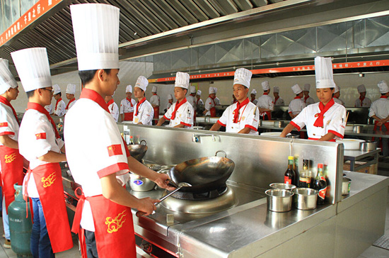 没有基础学厨师学的会吗?