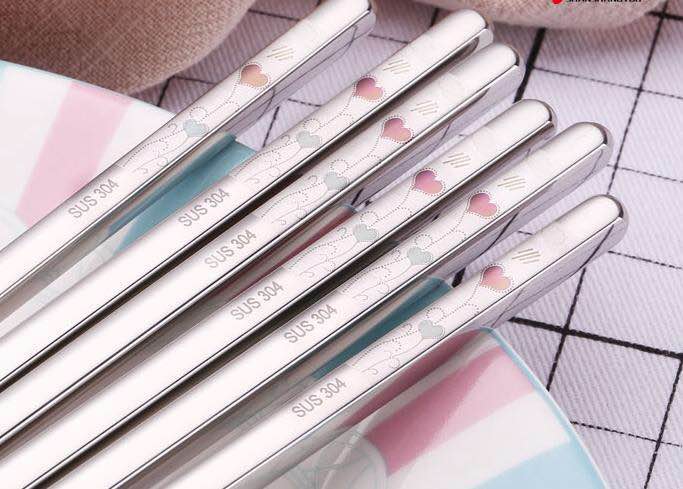 彩色商标图案激光打标机多少钱 - 工具