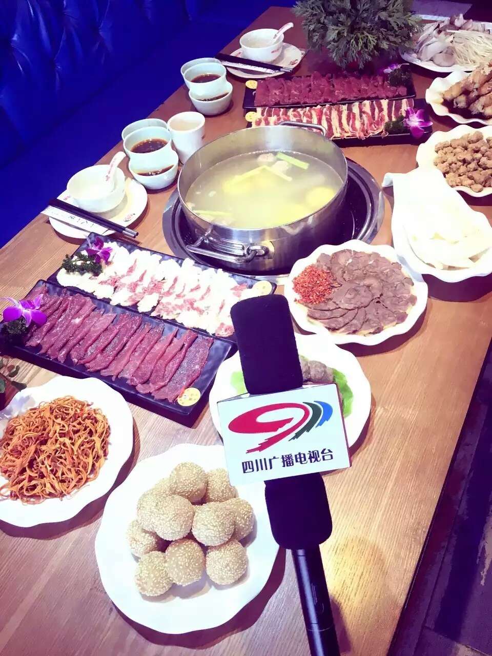 重庆特色老火锅专业培训 哪家学校口碑较好