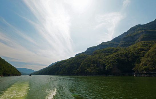 自驾游需要准备什么?新乡神州国际旅行社告诉