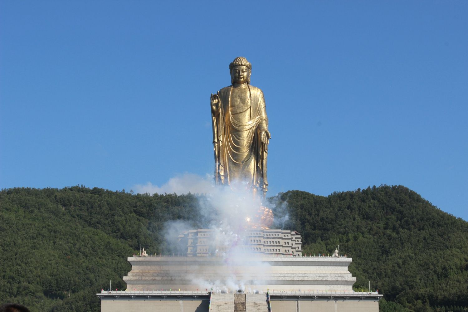 中原大佛景区自驾游怎么去? - 播视网