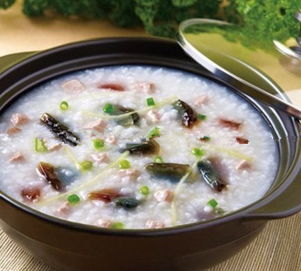 皮蛋瘦肉粥